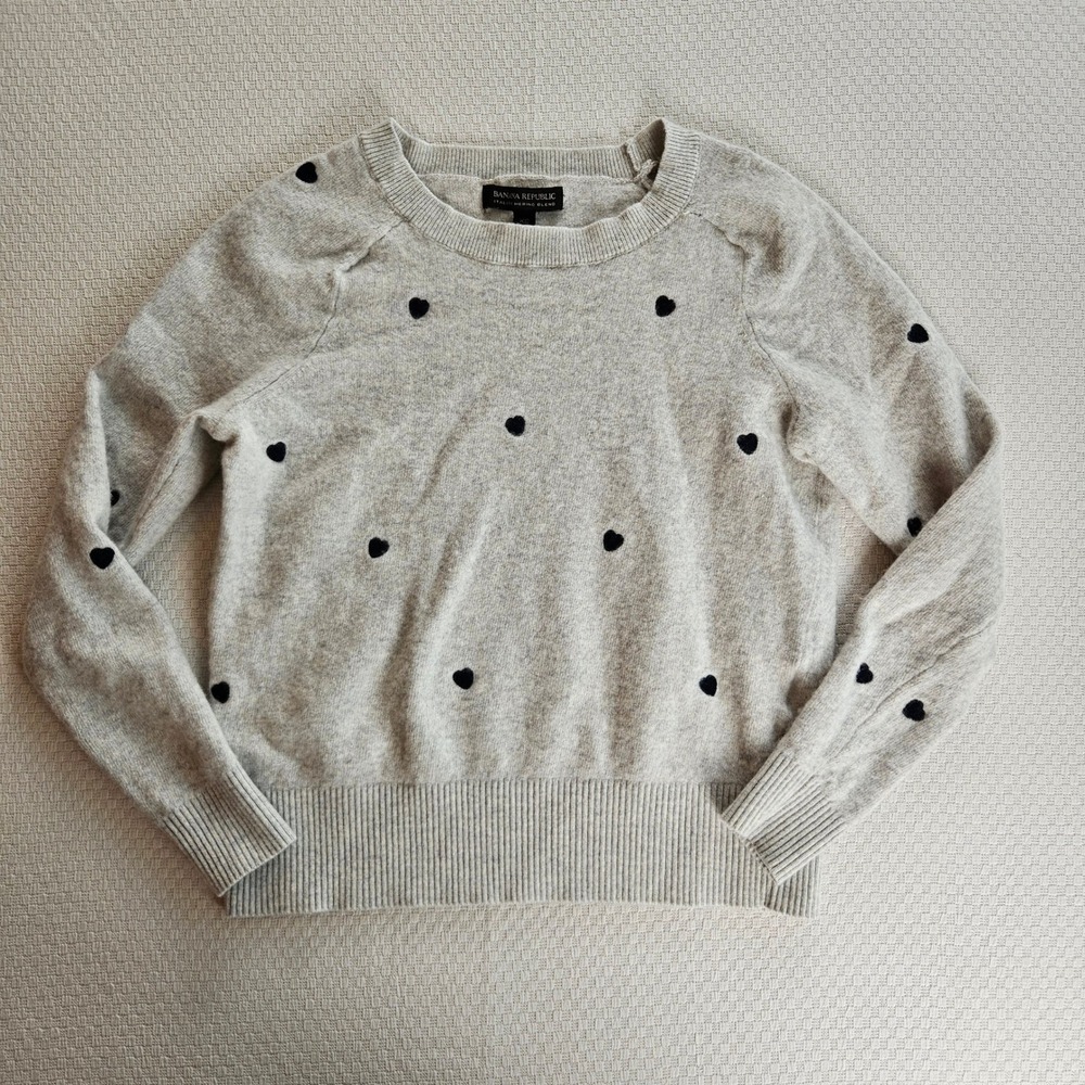 Banana Republic Italian Merino Wool Blend Heart Sweater Gray Navy XS Twee Luxury